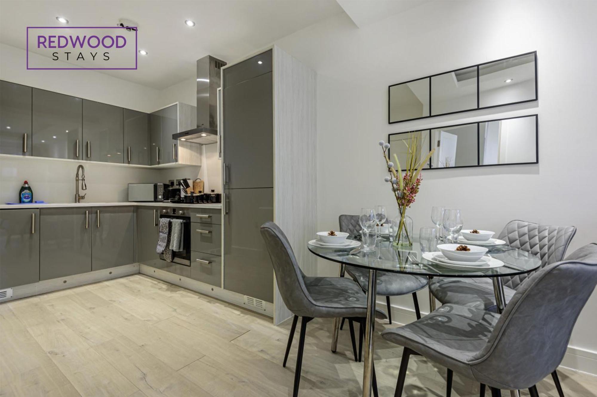 1 Bed 1 Bath Town Center Apartments For Corporates & Contractors, Wifi, Netflix And Parking On Selected Units By Redwood Stays Олдершот Екстер'єр фото