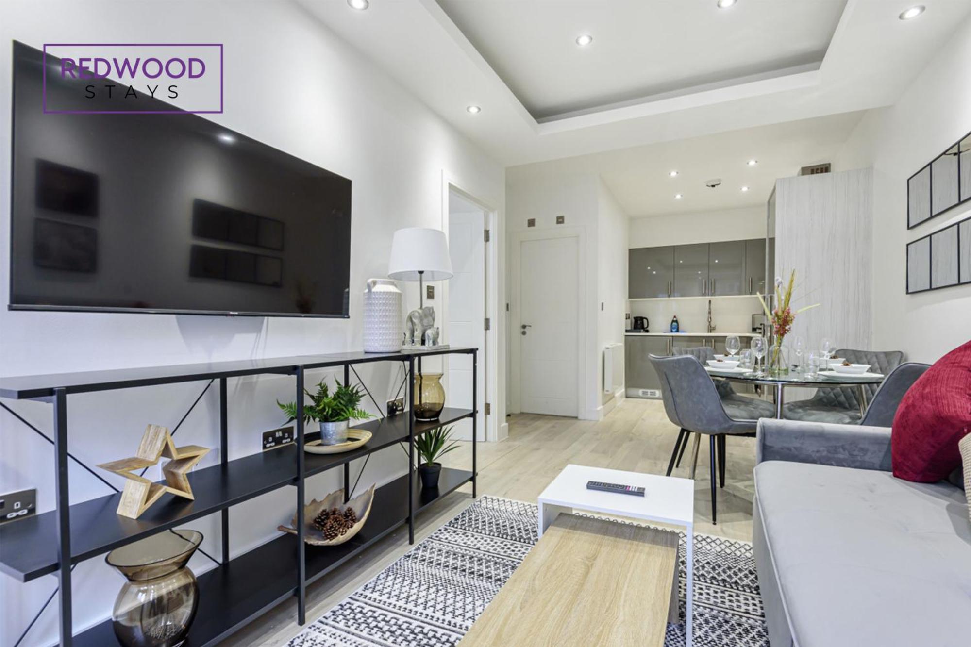 1 Bed 1 Bath Town Center Apartments For Corporates & Contractors, Wifi, Netflix And Parking On Selected Units By Redwood Stays Олдершот Екстер'єр фото
