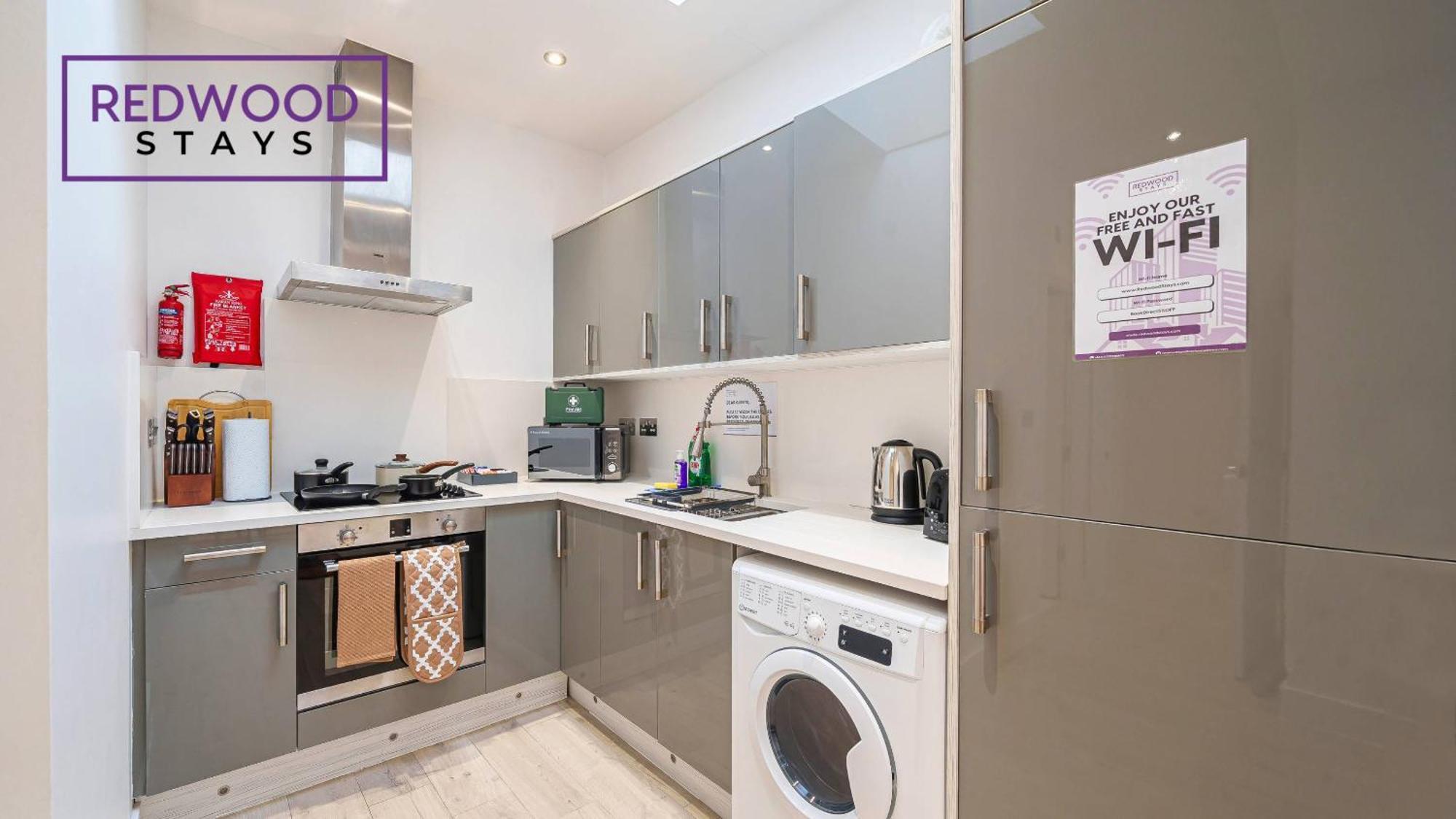 1 Bed 1 Bath Town Center Apartments For Corporates & Contractors, Wifi, Netflix And Parking On Selected Units By Redwood Stays Олдершот Екстер'єр фото